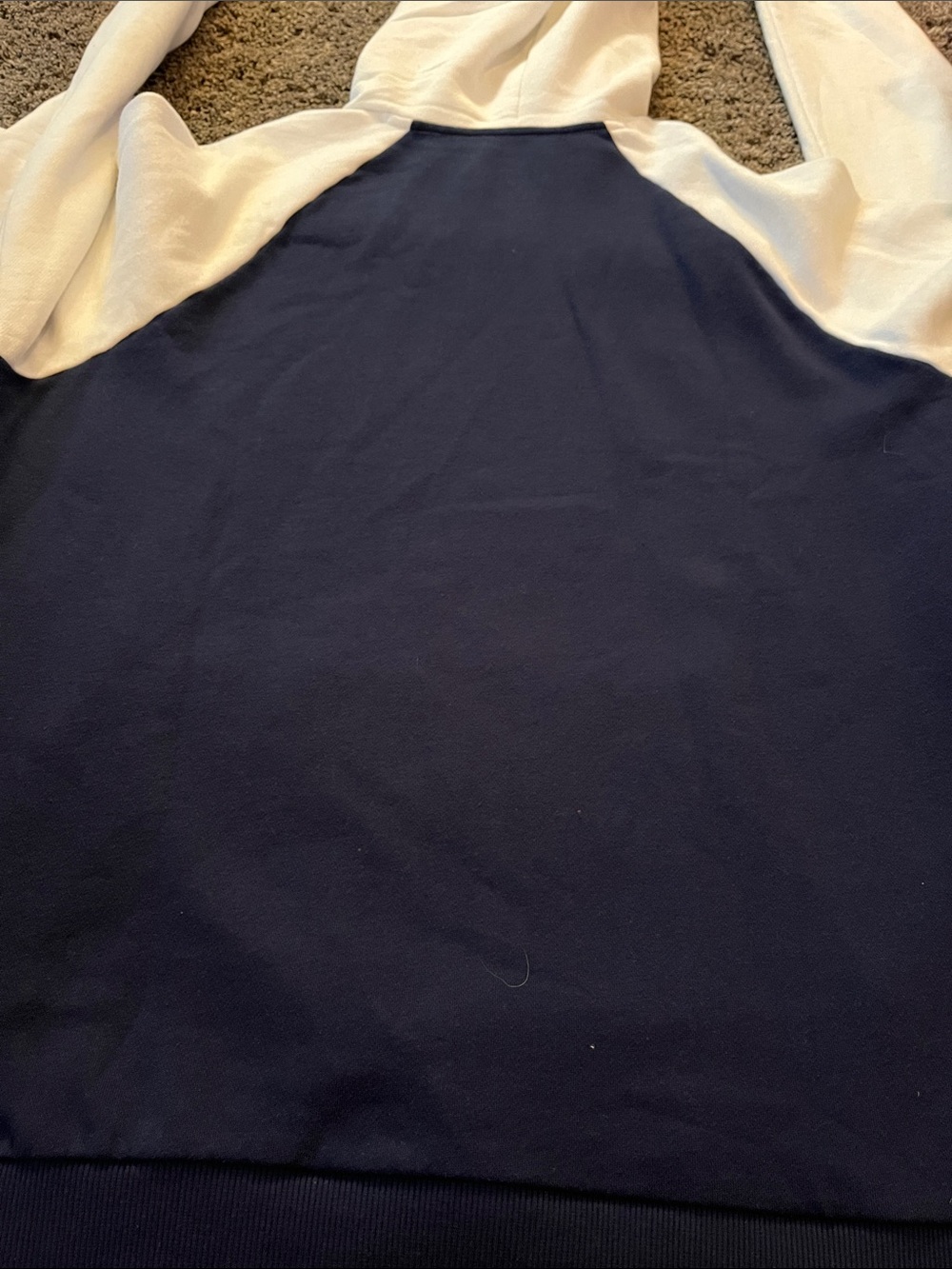 Under Armour Navy and White Raglan Hoodie. New. Large. Men - Picture 5 of 9